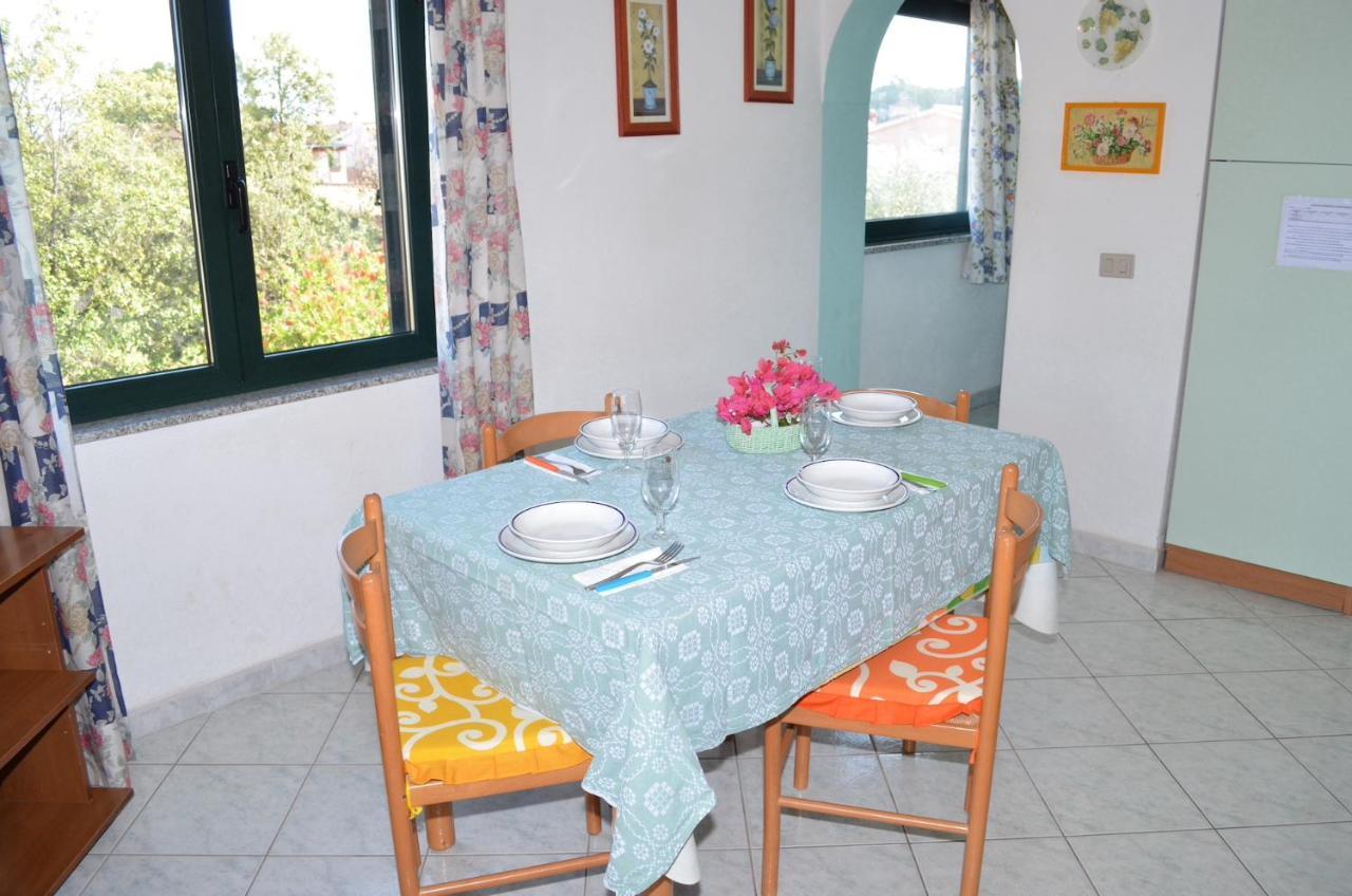 Iss Travel, La Padula - Apartments With Private Veranda And Parking San Teodoro  Exteriér fotografie
