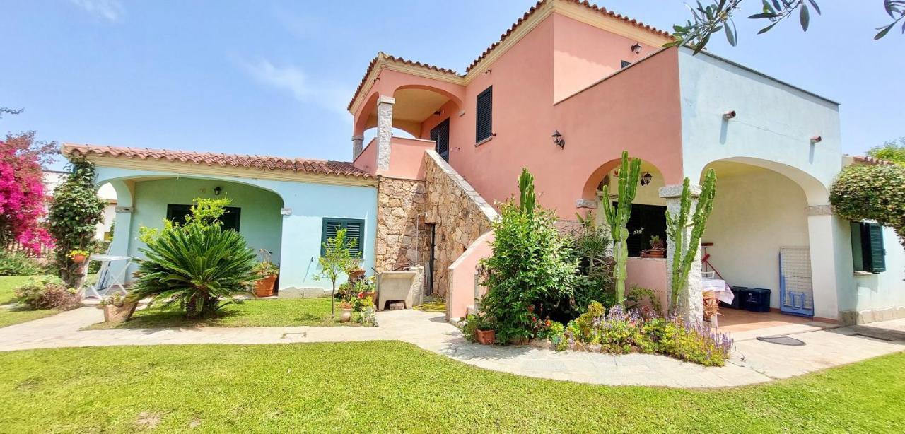 Iss Travel, La Padula - Apartments With Private Veranda And Parking San Teodoro  Exteriér fotografie